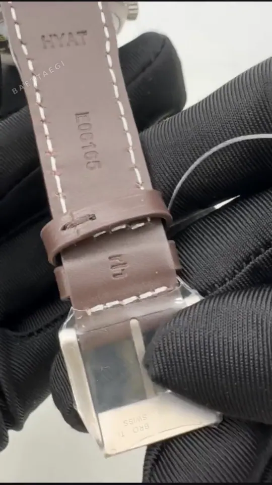 IWC IWC 파일럿 마크 XVIII 티타늄 시계 IW327006 42502 제품 영상 미리보기