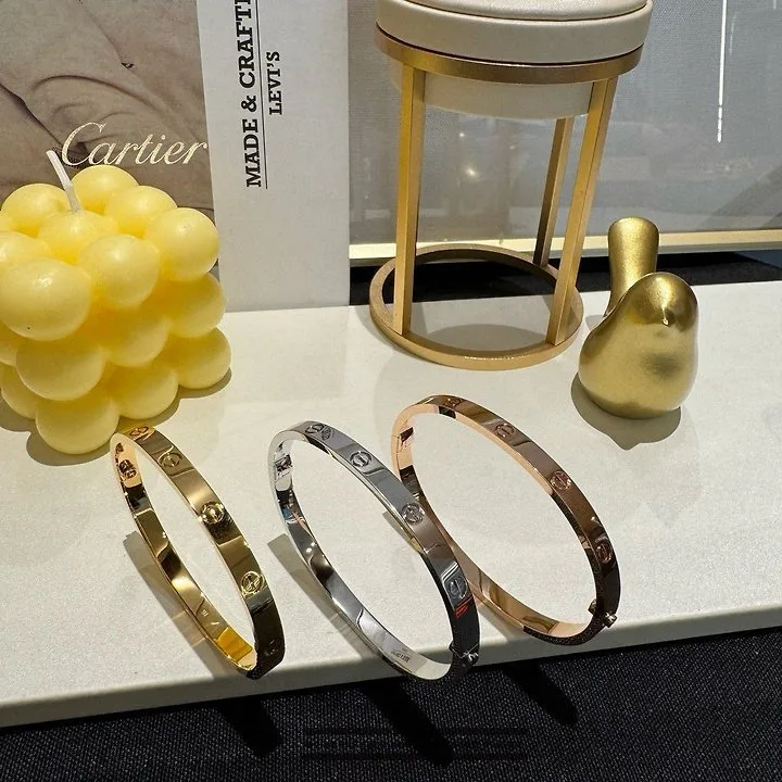[C*RTIER] LOVE 클래식 브레이슬릿 (원터치)