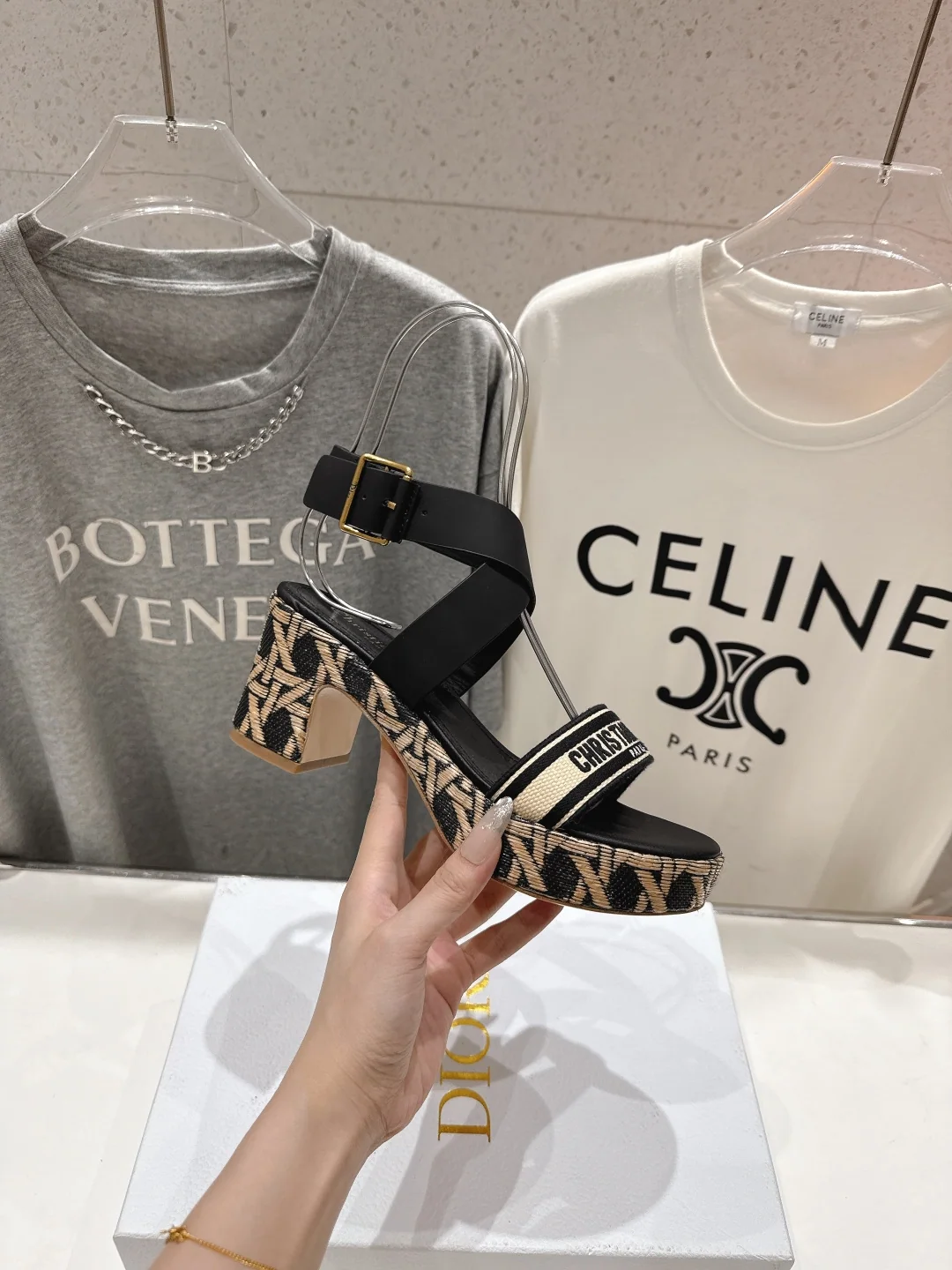 디올 페어리풍 하이힐 샌들 상세 이미지 5