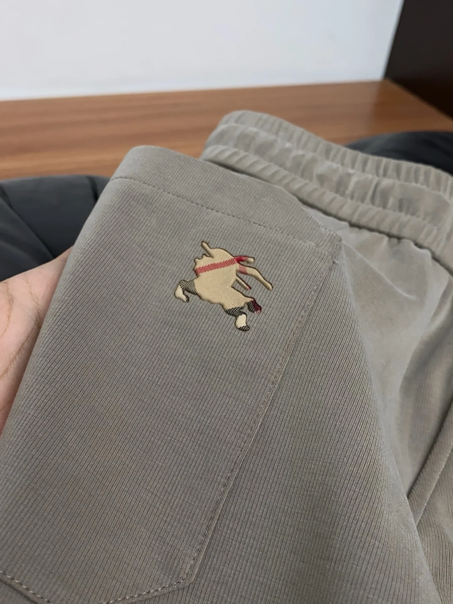 톰브라운 남성 바지 148334 Thom Browne Pants 상세 이미지 5