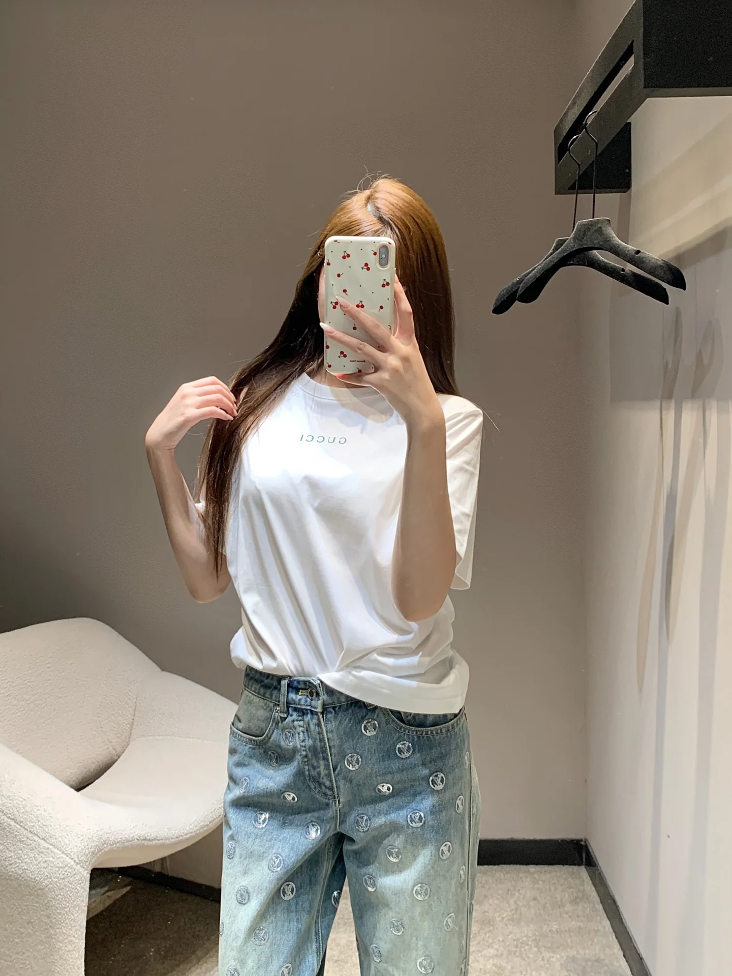 구찌 레터 프린트 크루넥 반팔 티셔츠 26 SS 상세 이미지 9