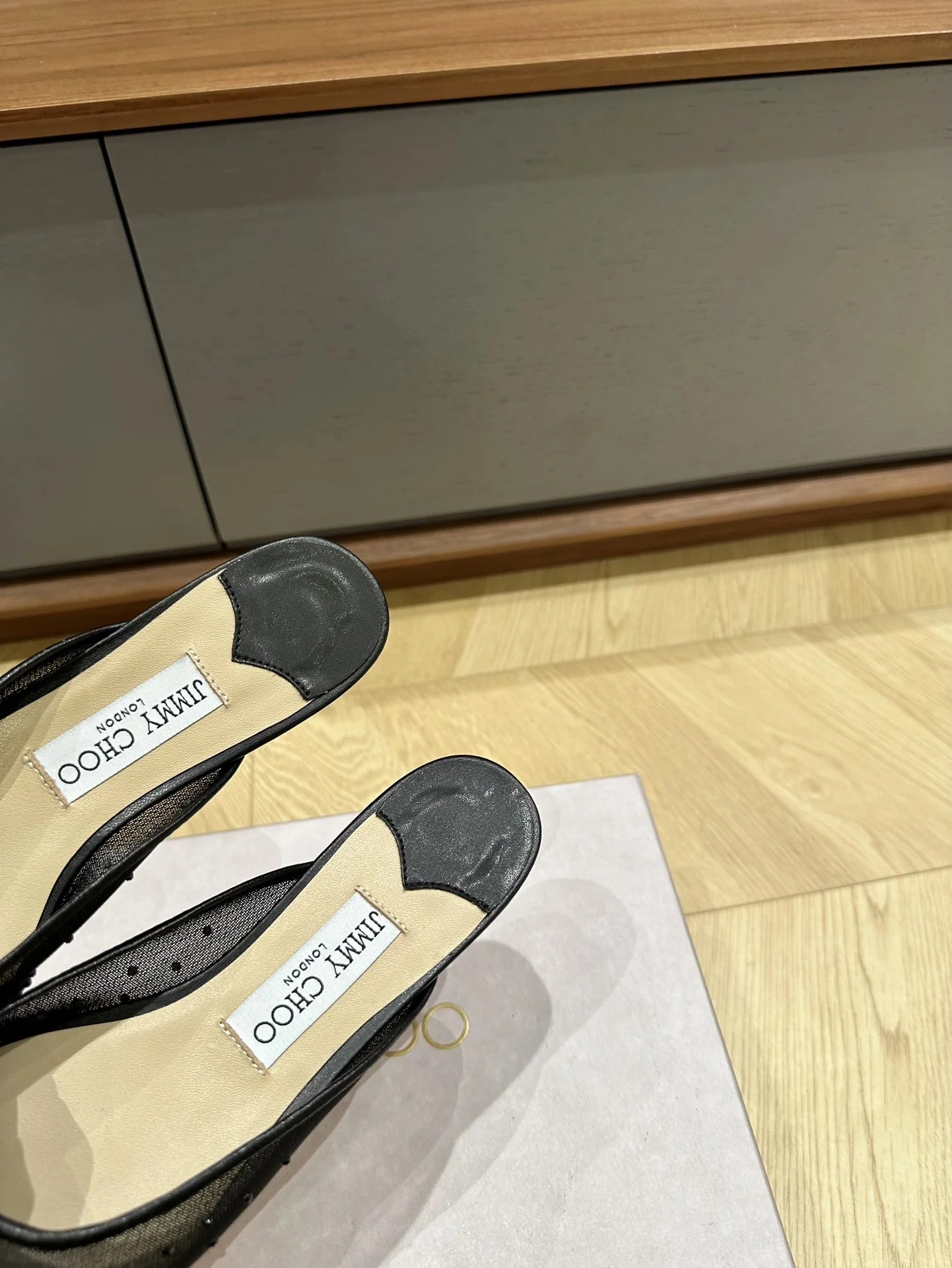 지미추 클래식 라인스톤 플랫 신발 8060 상세 이미지 6