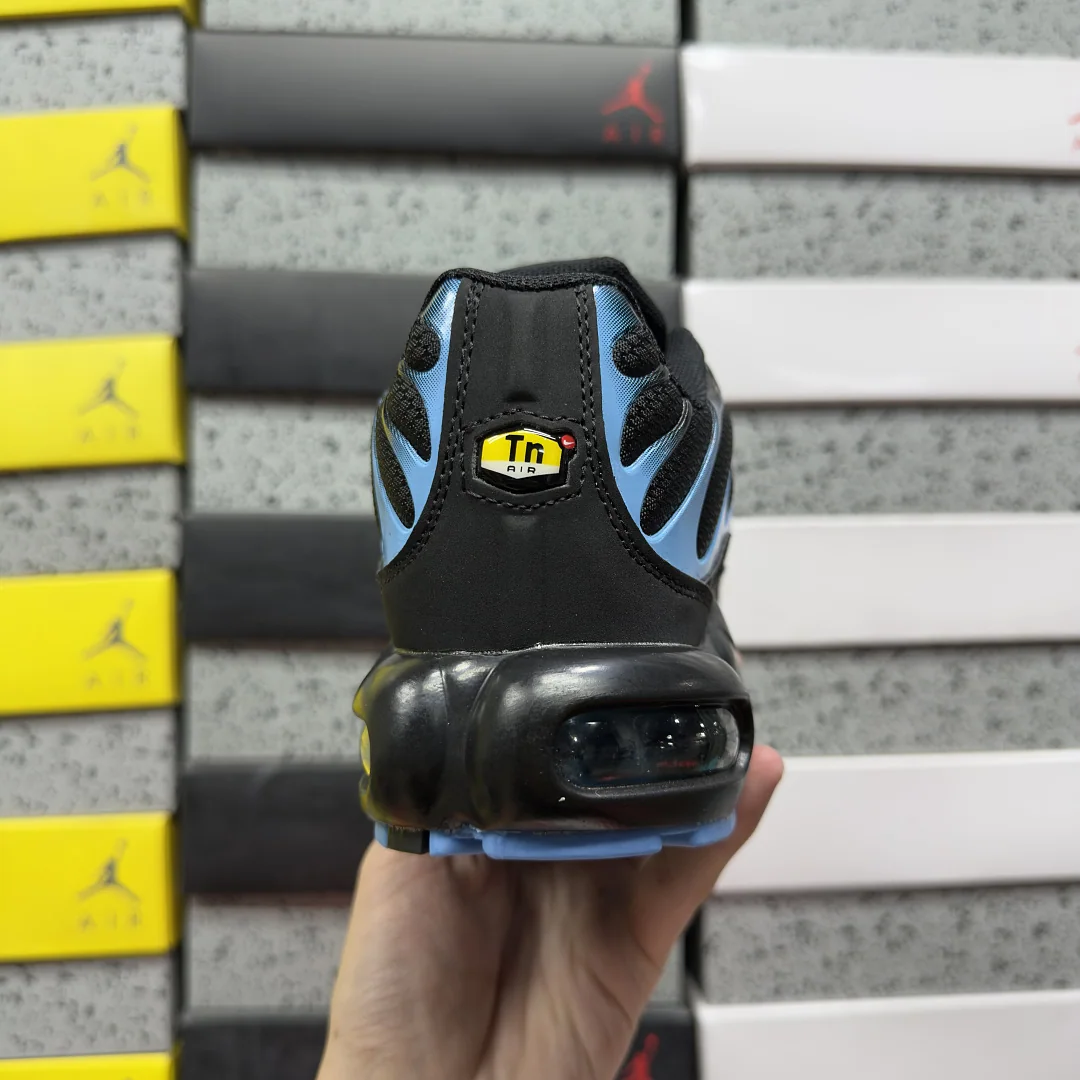 나이키 [BD] 에어 맥스 플러스 DM0032-005 201866 Nike Air Max Plus Black University Blue 상세 이미지 6