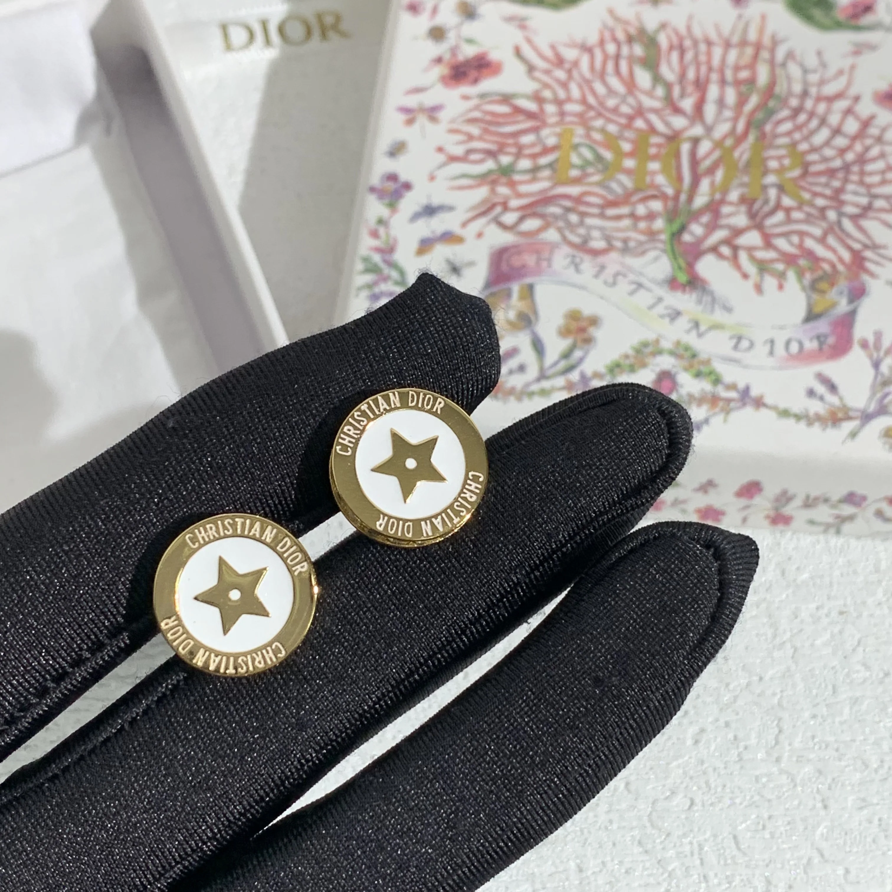 디올 귀걸이 60400 Dior Earrings 상세 이미지 11
