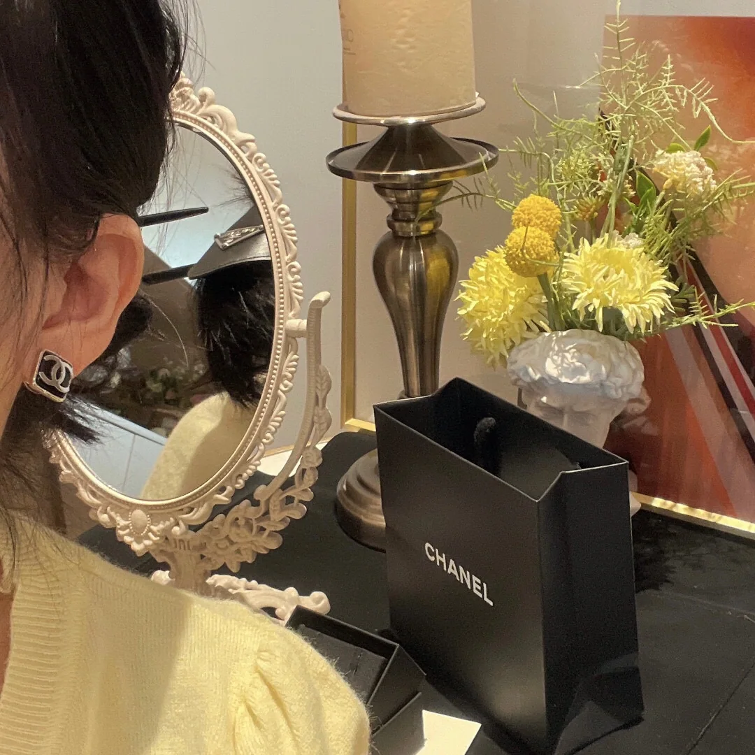프라다 귀걸이 71505 Prada Earrings 상세 이미지 1
