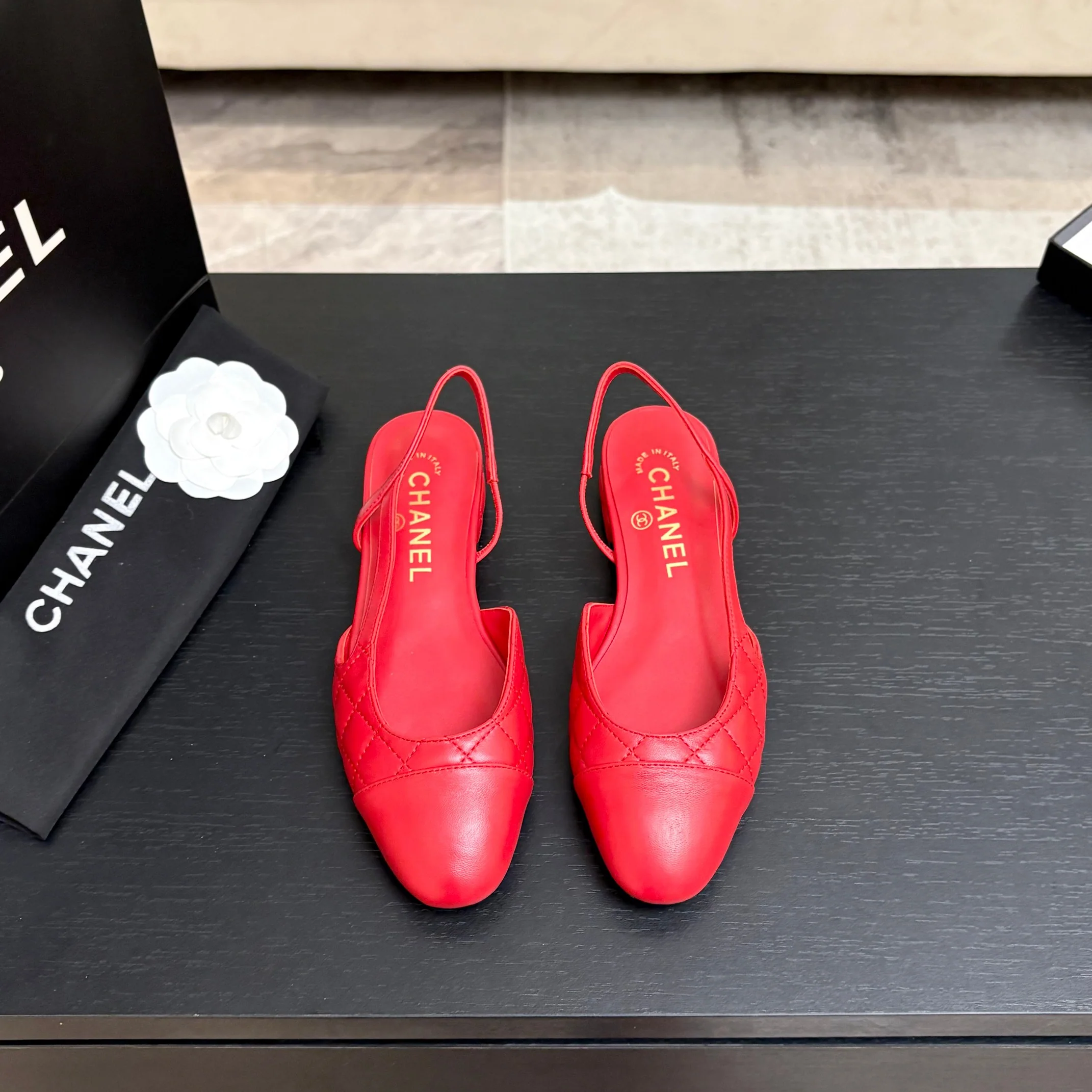 샤넬 클래식 슬링백 힐 151599