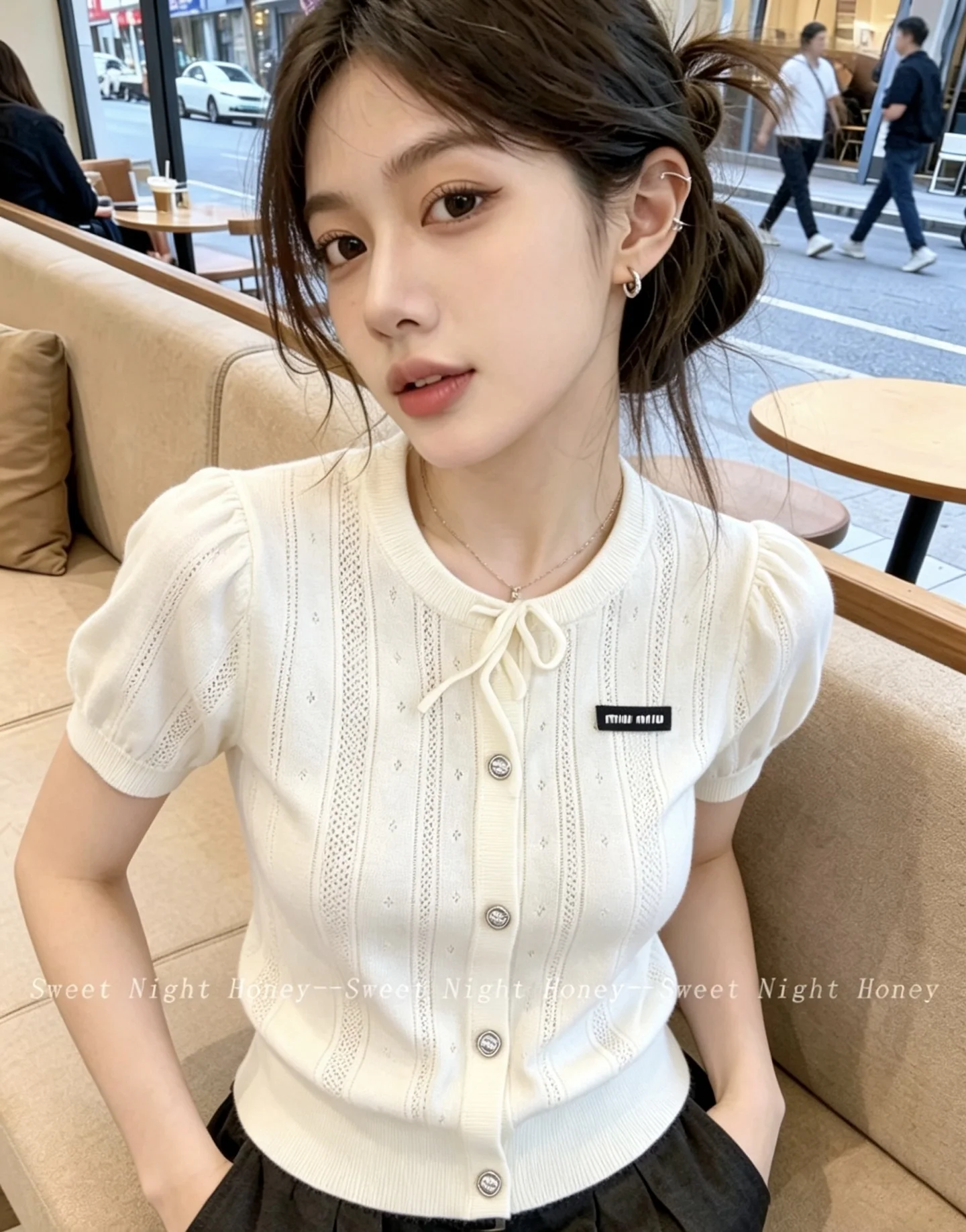 미우미우 홀로우 아웃 니트 반팔 가디건 상세 이미지 1