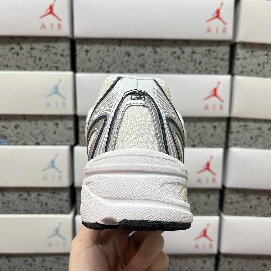 뉴발란스 [XY] 740v2 U740WN2 202063 New Balance 740v2 White Shadow Grey Navy 상세 이미지 3
