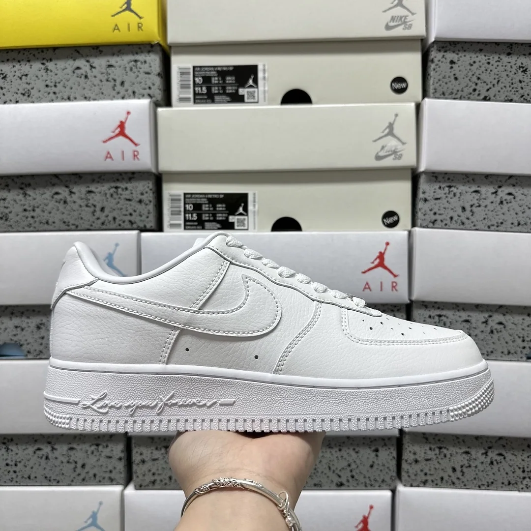 나이키 [XY/PB] 에어 포스 1 로우 화이트 CZ8065-100 201729 Nike Air Force 1 Low Drake NOCTA 상세 이미지 3