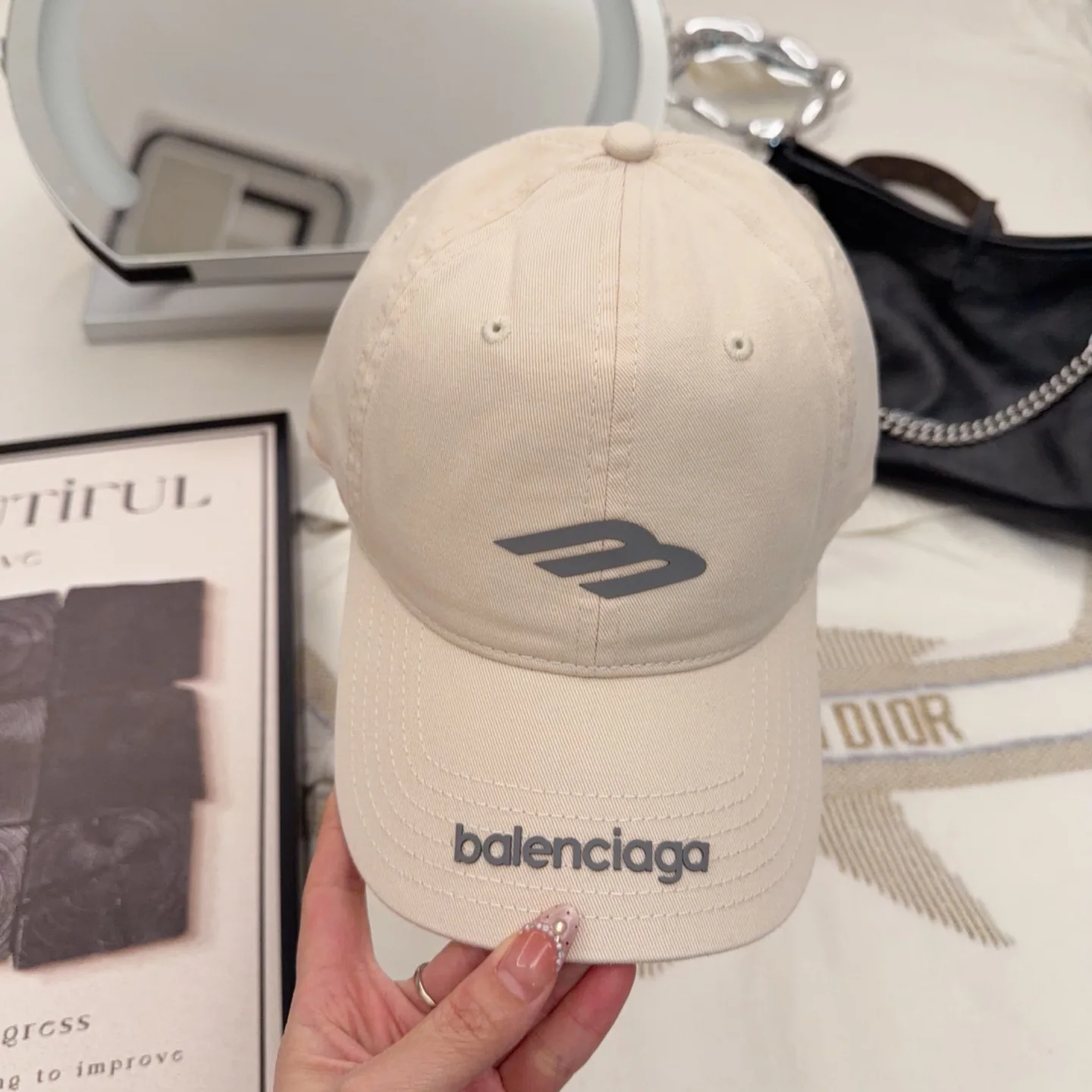 발렌시아가 모자 81758 Balenciaga Cap 상세 이미지 2