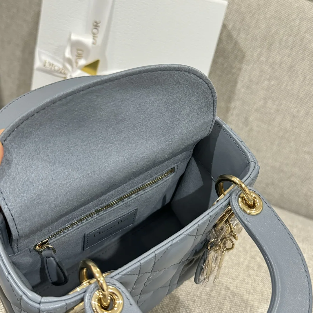 디올 가방 상세 이미지 7