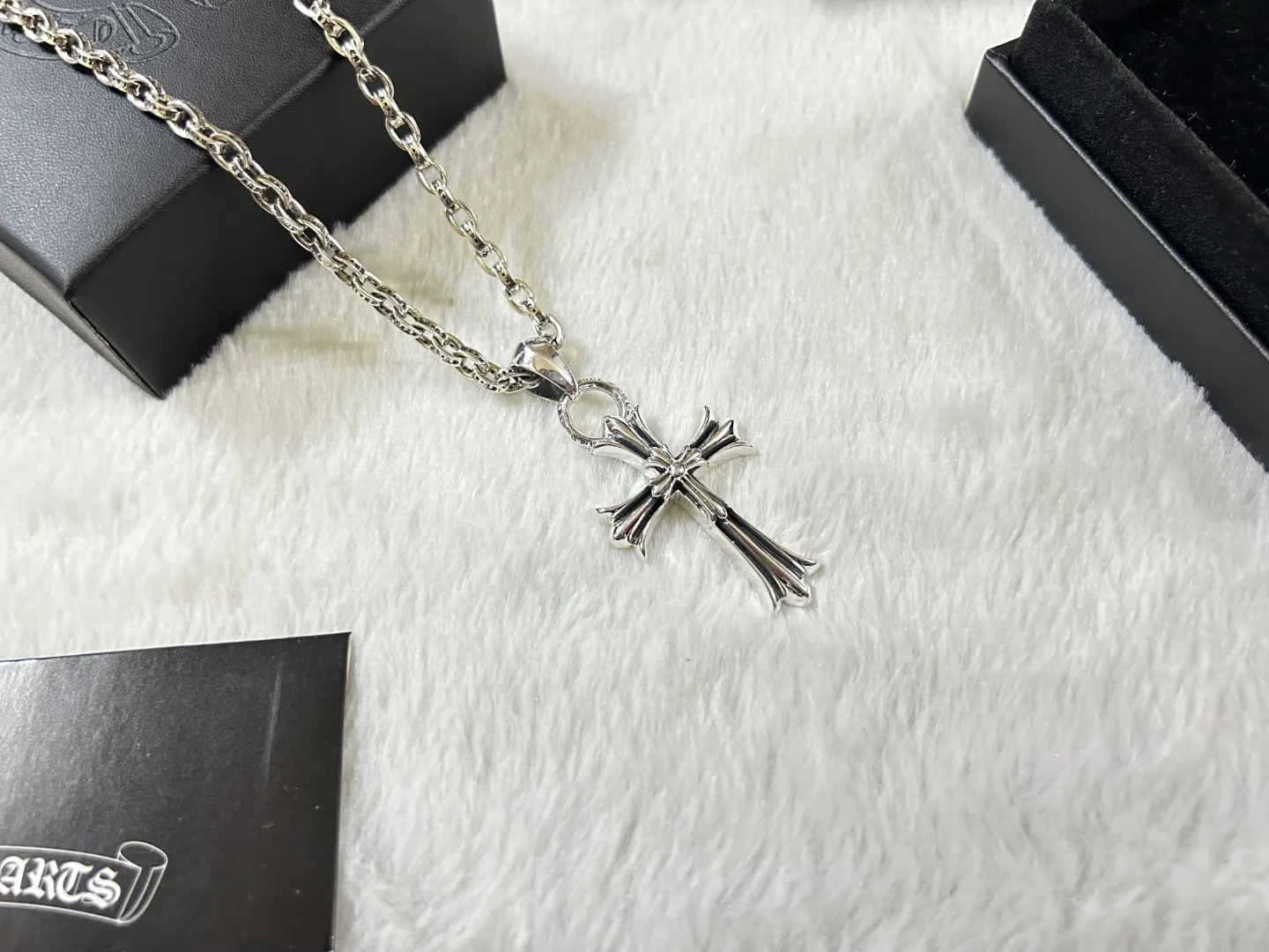 크롬하츠 더블 레이어 라지 크로스 목걸이 상세 이미지 9