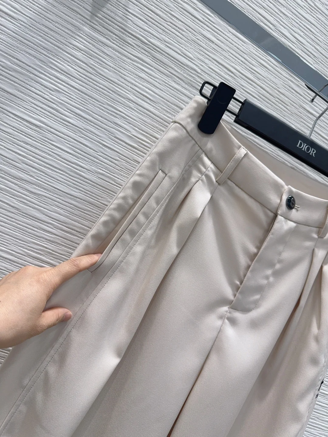 디올 2026 SS 여성 바지 92380 Dior Pants 상세 이미지 3