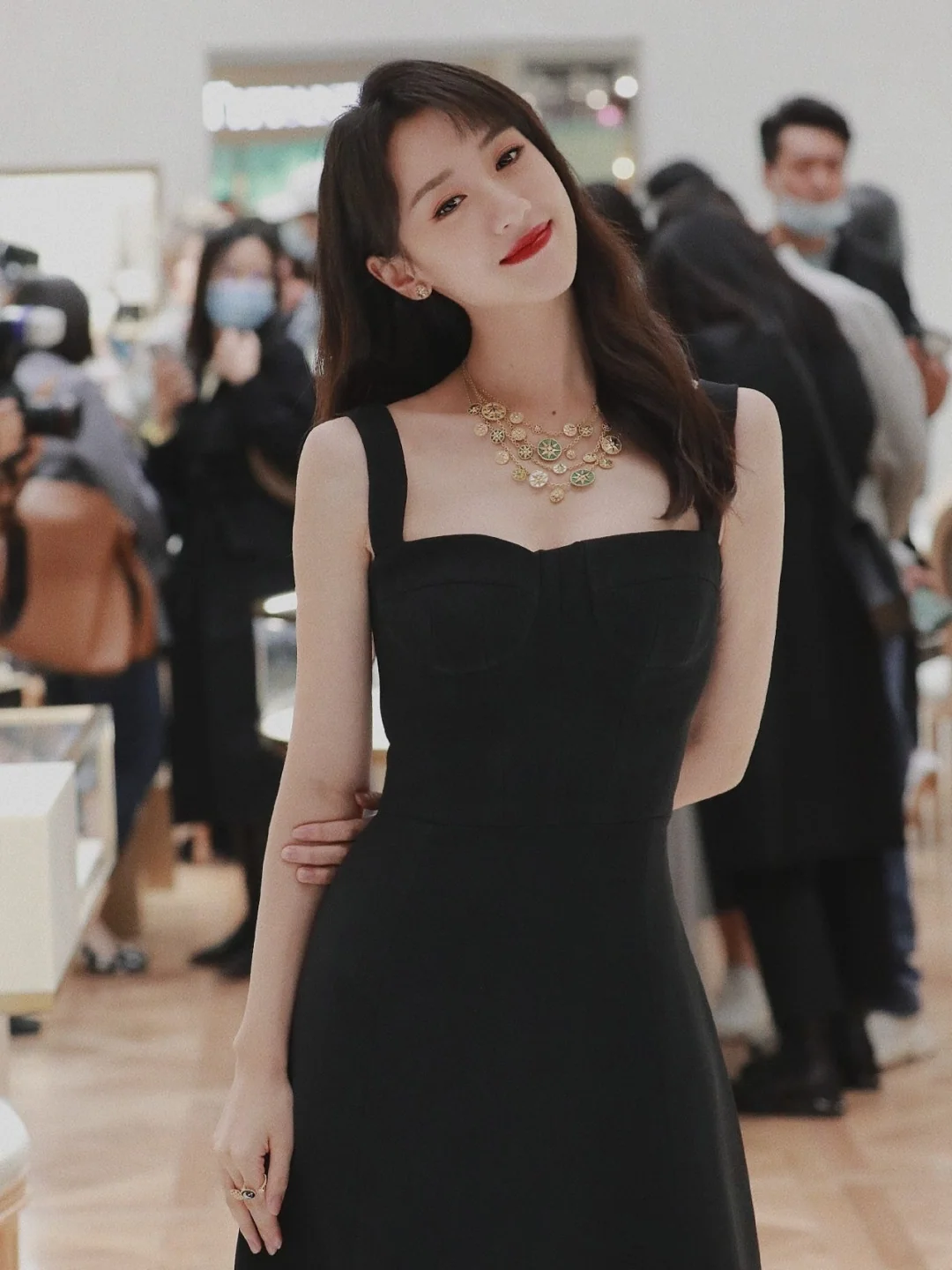 디올 로즈 데 방 다이아몬드 목걸이 상세 이미지 2
