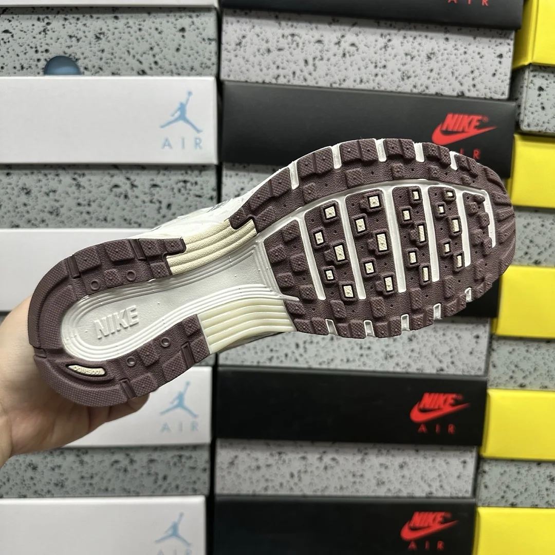 나이키 [PE] P 6000 IV6035-030 201790 Nike P-6000 상세 이미지 3