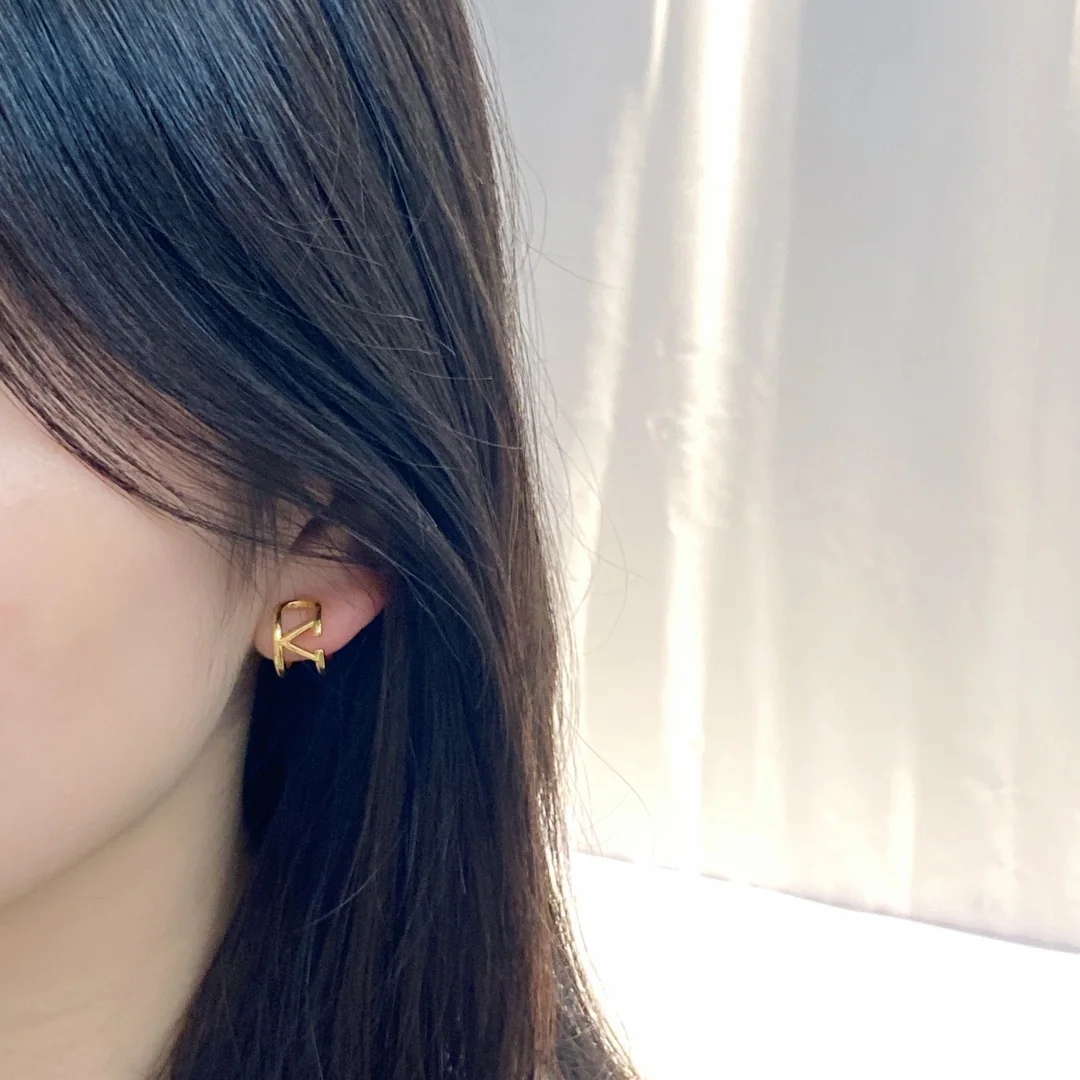 발렌티노 미니멀 빈티지 귀걸이 상세 이미지 2