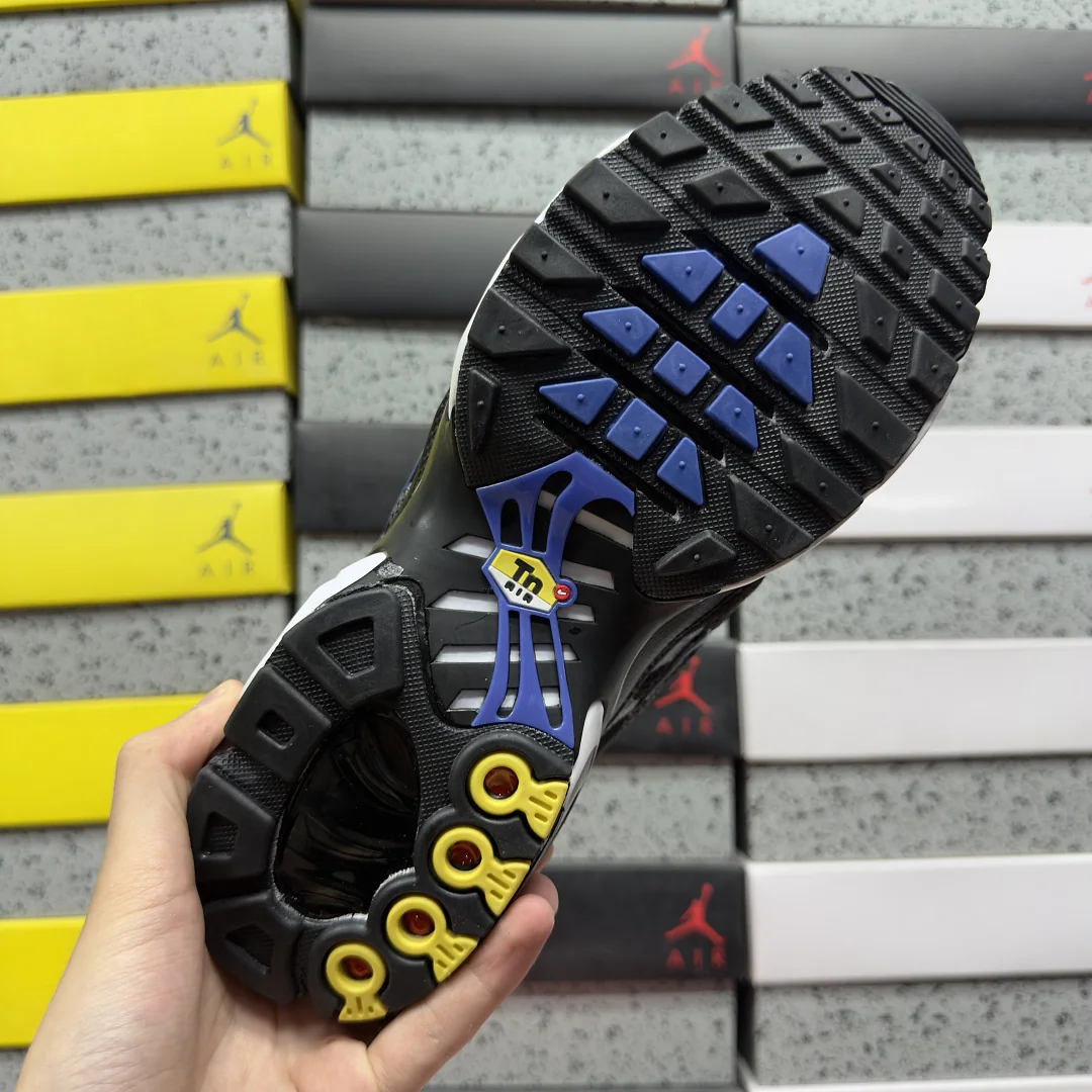 나이키 [BD] 에어 맥스 플러스 HM0709-100 201843 Nike Air Max Plus White Black Racer Blue 상세 이미지 7