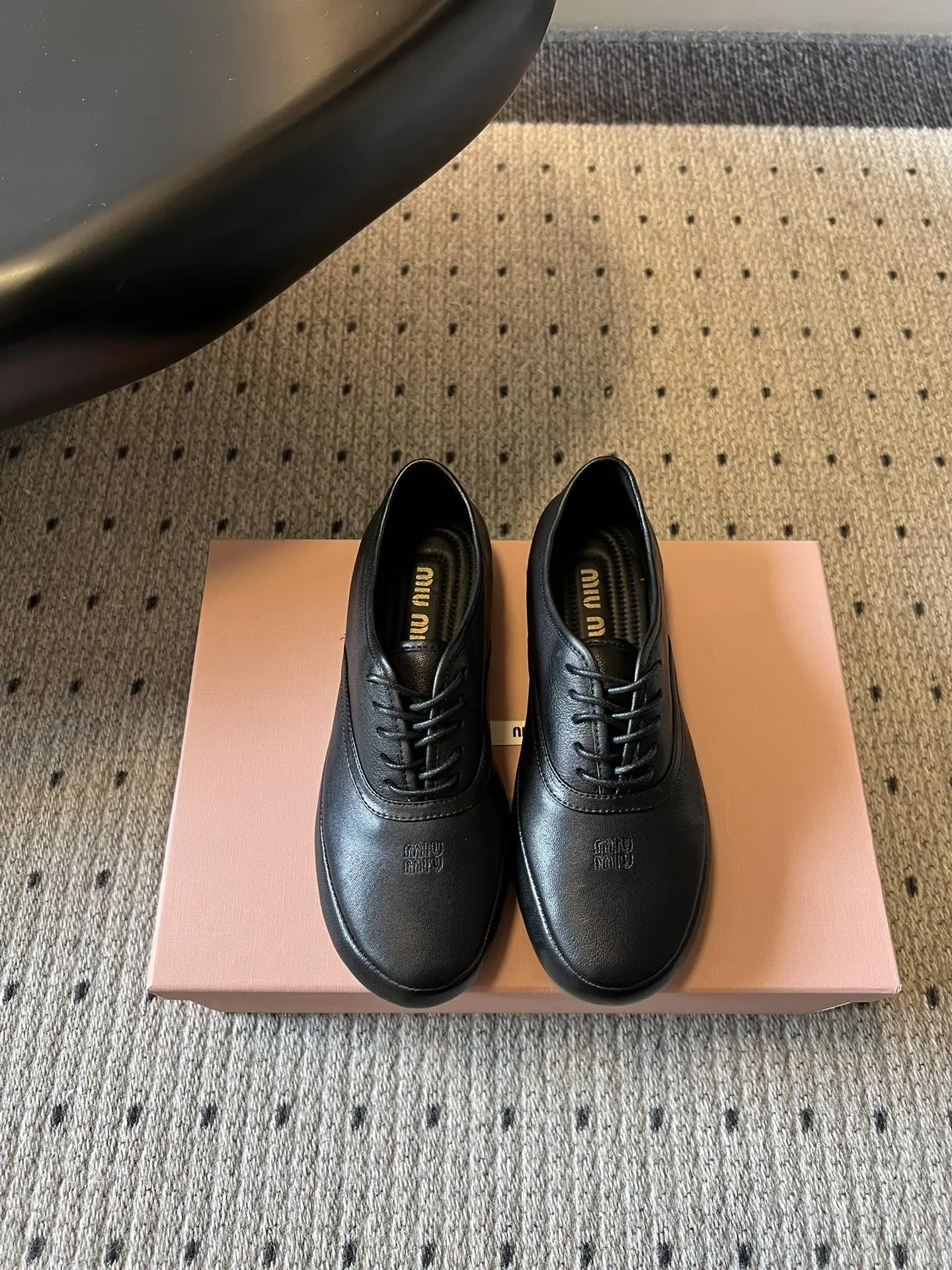 미우미우 신발 상세 이미지 1