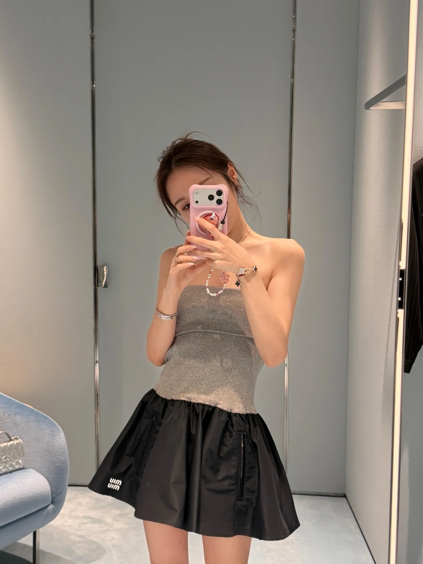 미우미우 컬러 블록 스트랩리스 원피스 26 SS 상세 이미지 1