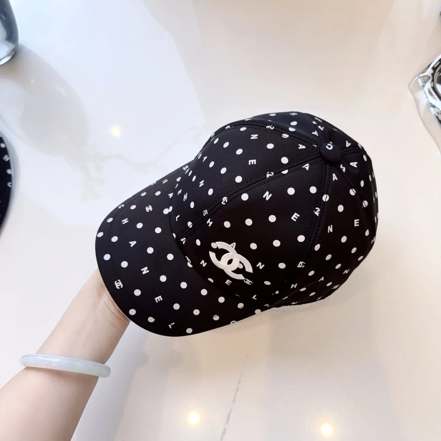 샤넬 물방울 무늬 베이스볼 캡 상세 이미지 8