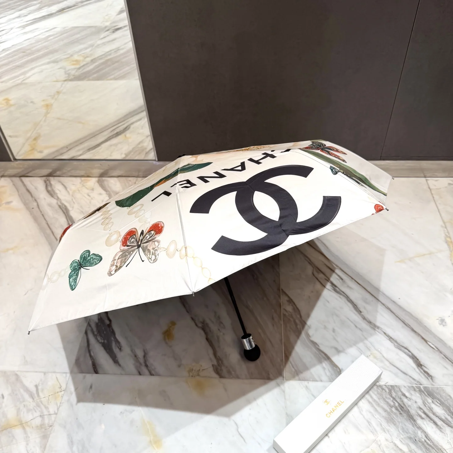 샤넬 우산 85291 Chanel Umbrella 상세 이미지 8
