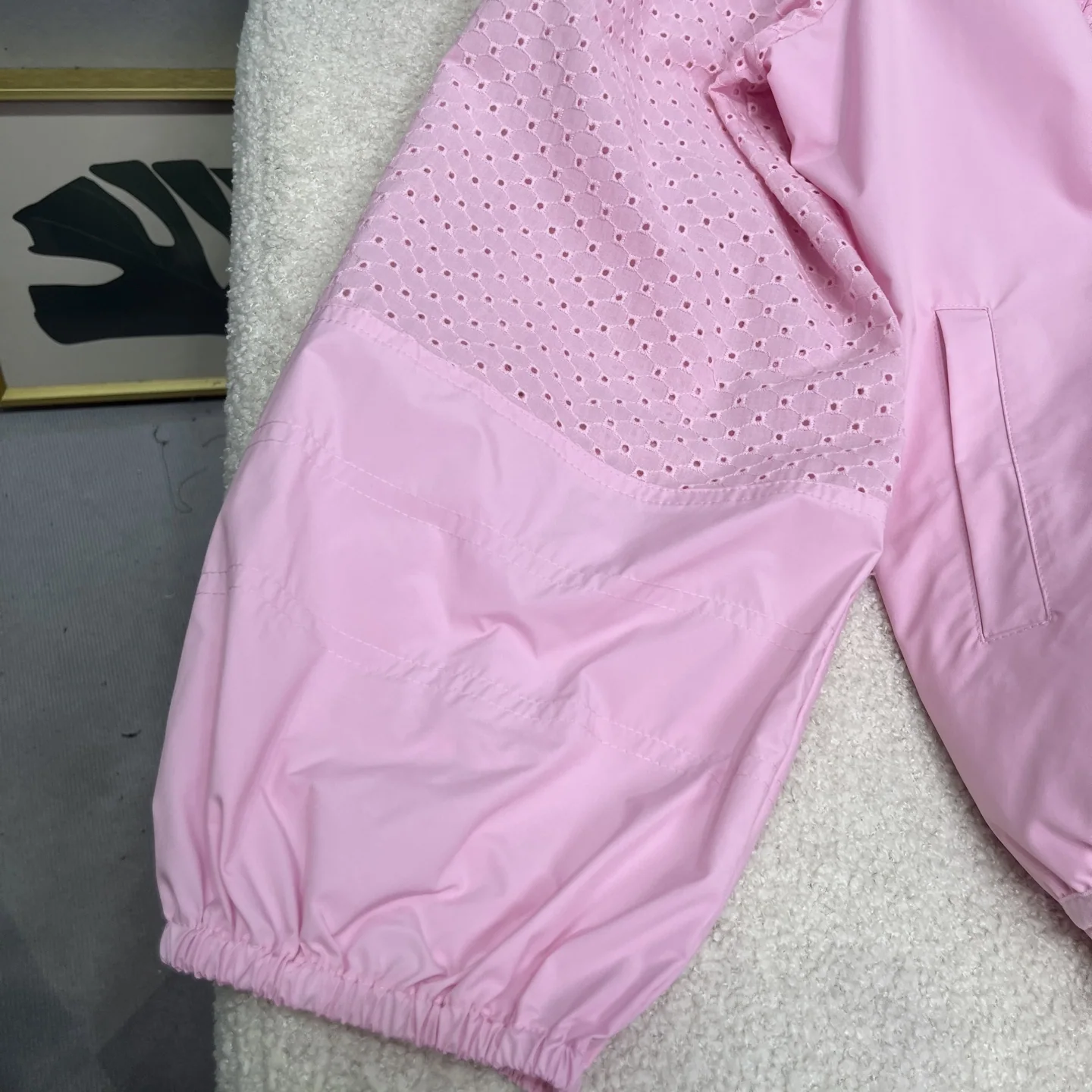 몽클레어 여름용 메시 자수 디테일 여성 자켓 상세 이미지 6