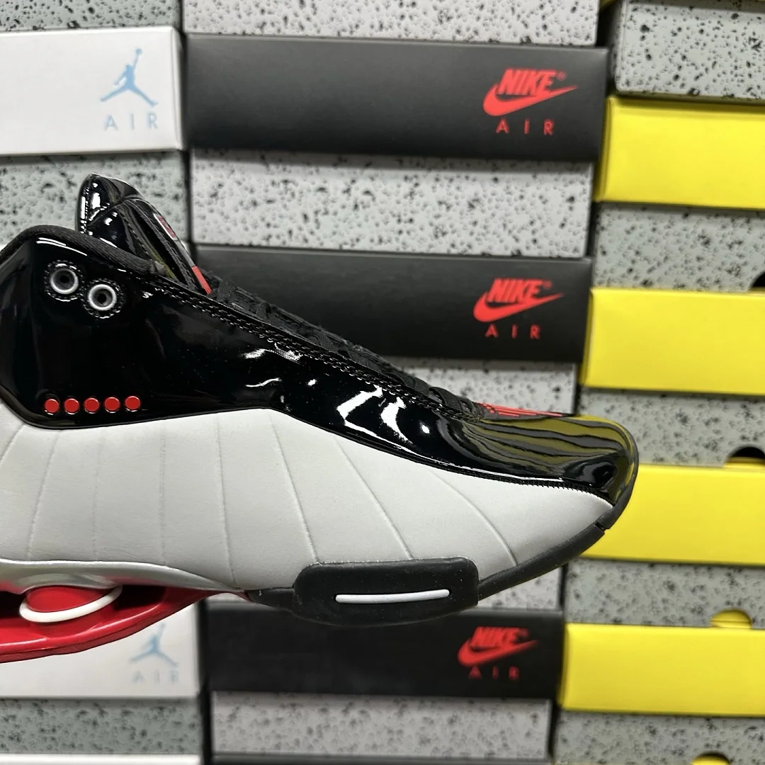 나이키 [PH] 샥스 AT7843-003 201827 Nike Shox BB4 Black Cement Red 상세 이미지 3