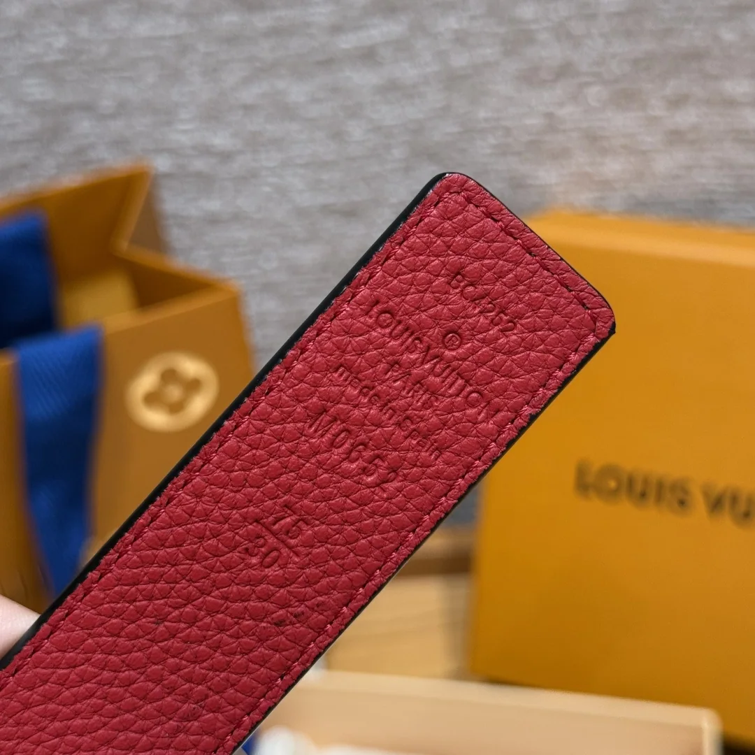 루이비통 JD350 이니셜 가죽 리버시블 벨트 상세 이미지 8