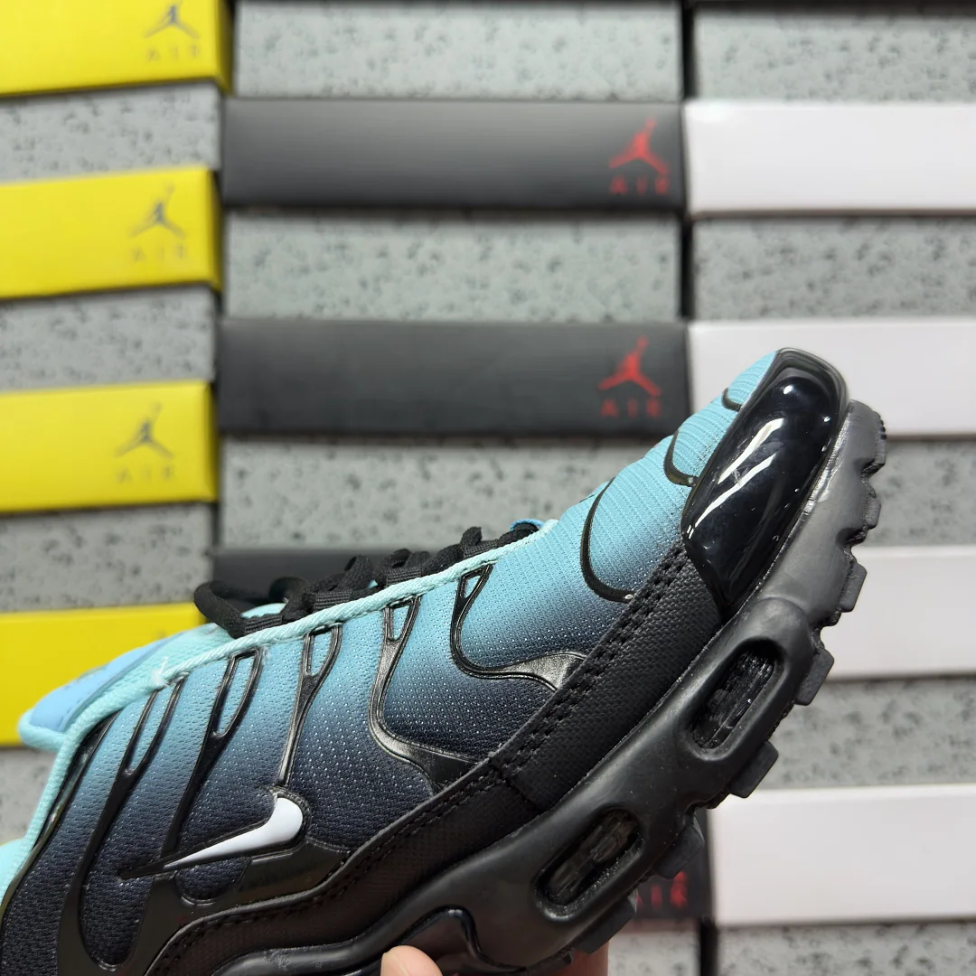 나이키 [BD] 에어 맥스 플러스 DM0032-401 201858 Nike Air Max Plus Light Retro Blue 상세 이미지 3