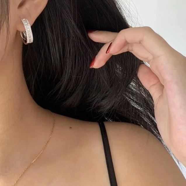 쇼메 다이아몬드 스터드 귀걸이 상세 이미지 2