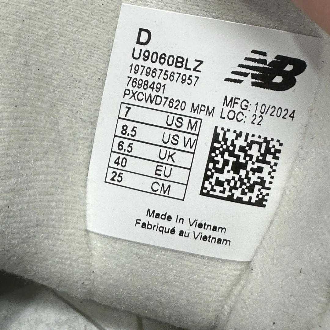 뉴발란스 [C] 9060 U9060BLZ 202196 New Balance 9060 상세 이미지 9