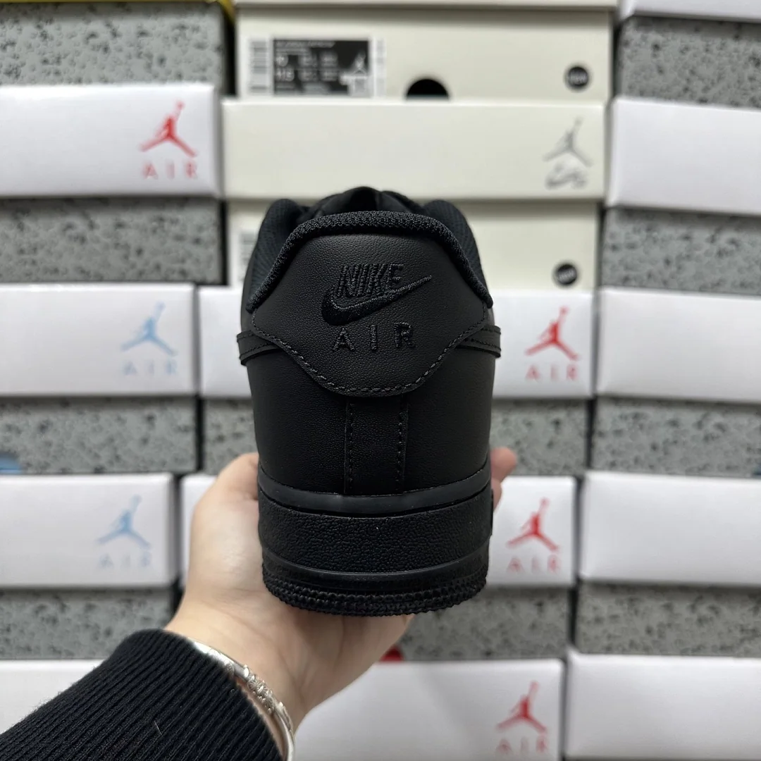 나이키 [XY/PB] 에어 포스 1 로우 CW2288-001 201727 Nike Air Force 1 Low '07 Black 상세 이미지 5