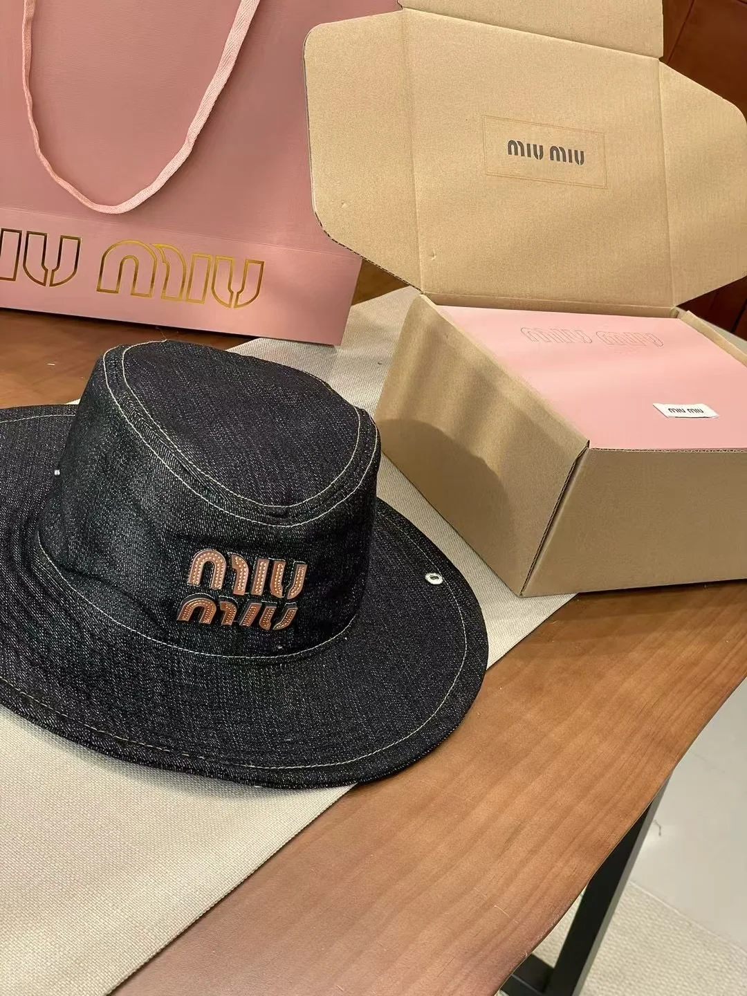 미우미우 모자 80928 Miu Miu Cap 상세 이미지 3