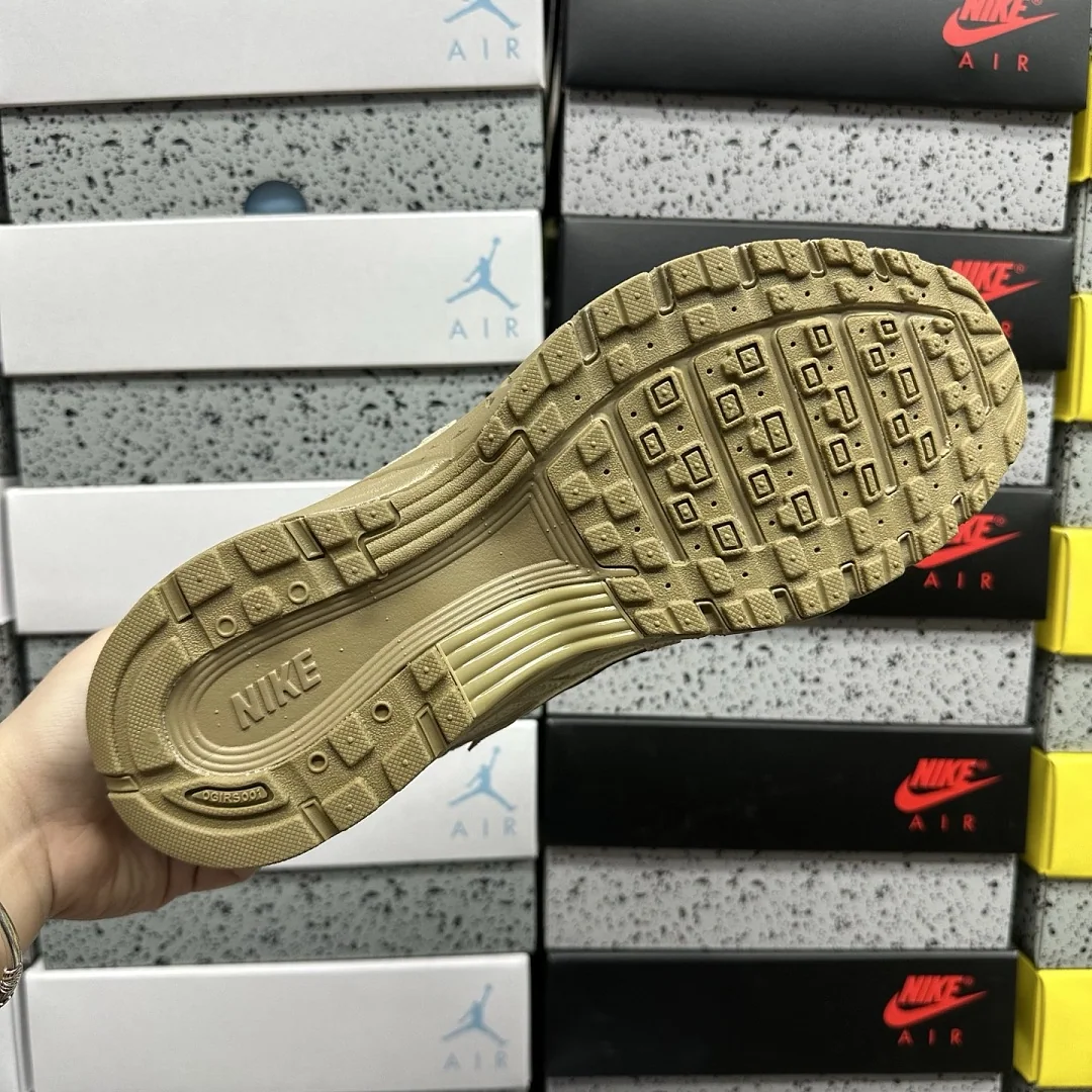 나이키 [PE] P 6000 프리미엄 IH0946-202 201715 Nike P-6000 Premium Cordura Filbert 상세 이미지 8