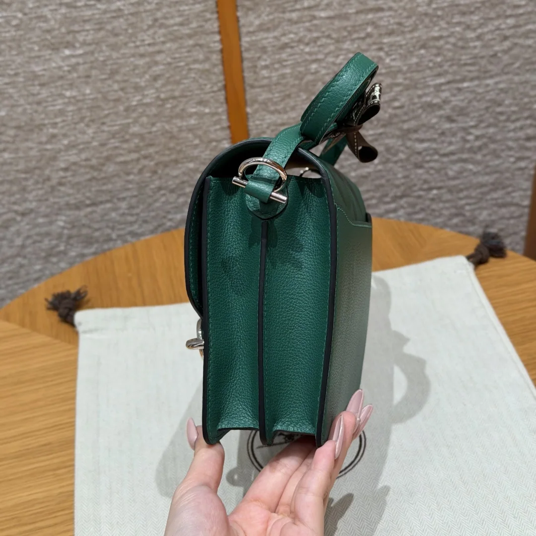 에르메스 실버 장식 에버카라 가죽 토트백 상세 이미지 4