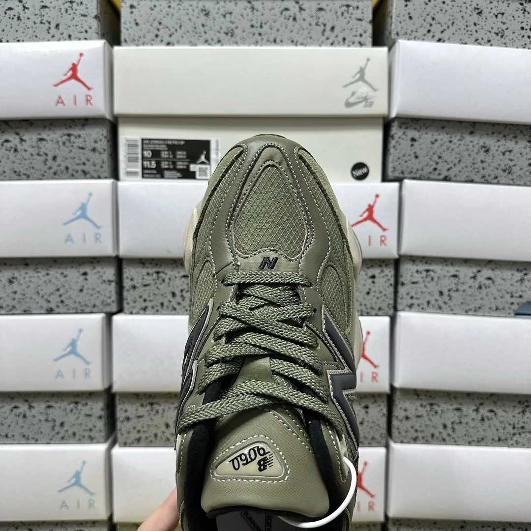 뉴발란스 [C] 9060 U9060ORC 202229 New Balance 9060 상세 이미지 9