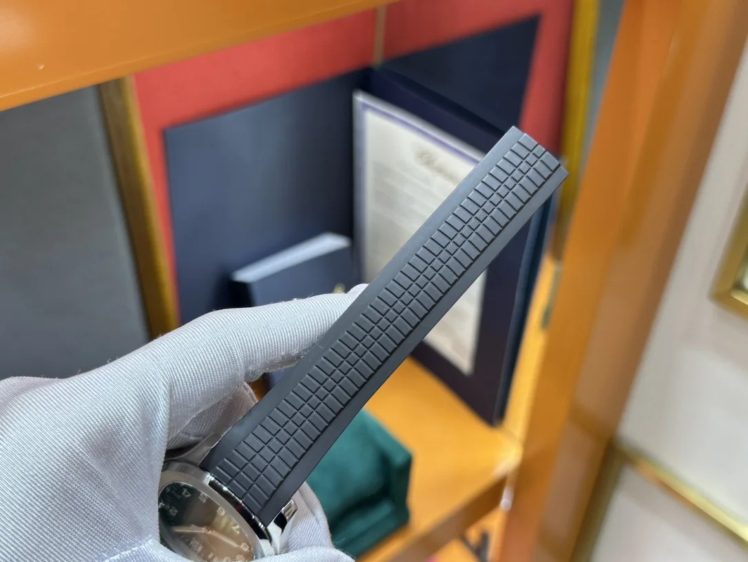 파텍필립 아쿠아넛 5168 G 자동 시계 그레이 다이얼 5168 G 상세 이미지 7