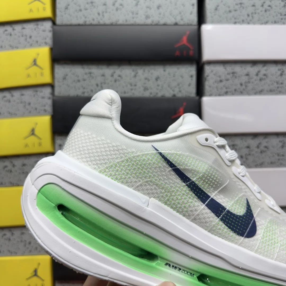 나이키 [5A] 보메로 프리미엄 HQ2050-102 201758 Nike Vomero Premium 상세 이미지 7