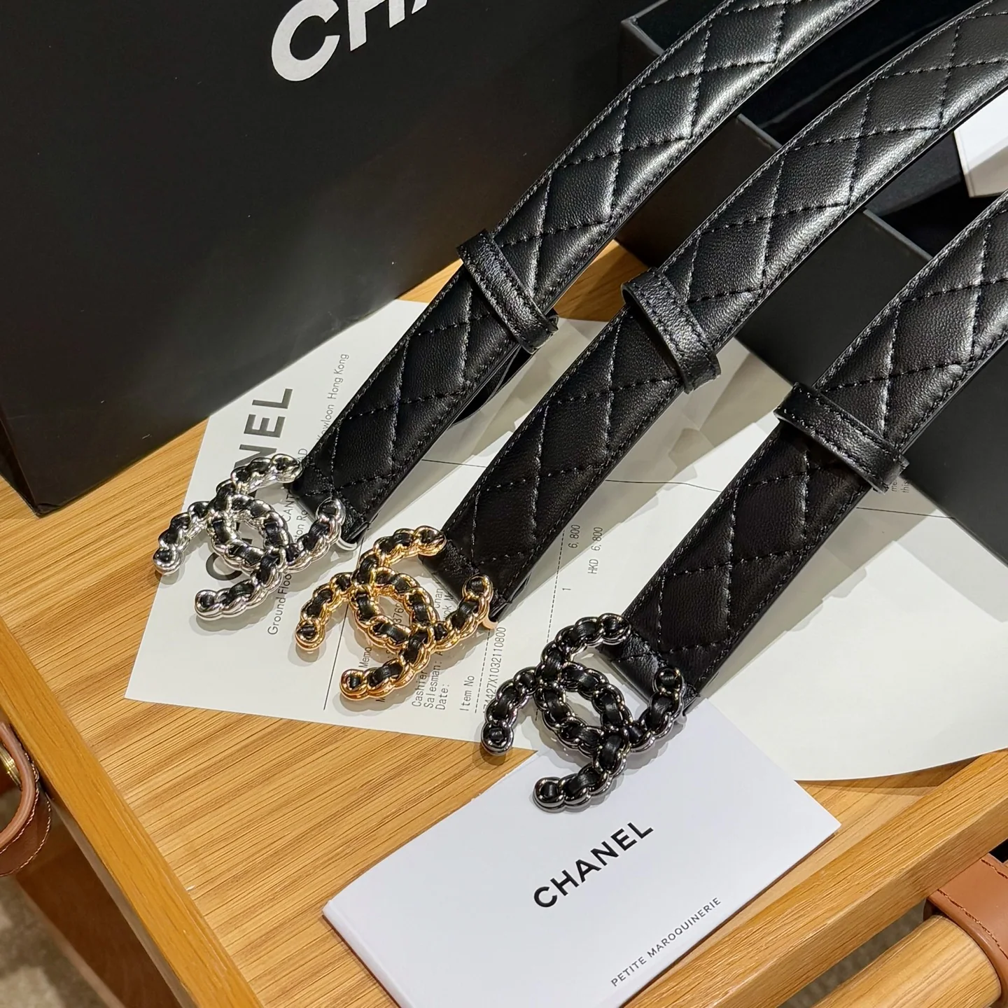 샤넬 클래식 퀼팅 더블 C 버클 가죽 벨트 상세 이미지 4