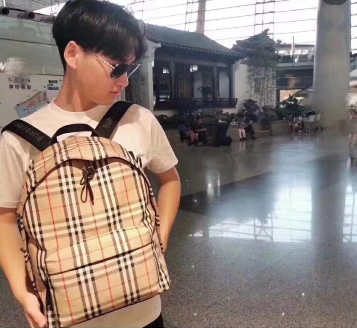 버버리 가방 상세 이미지 6