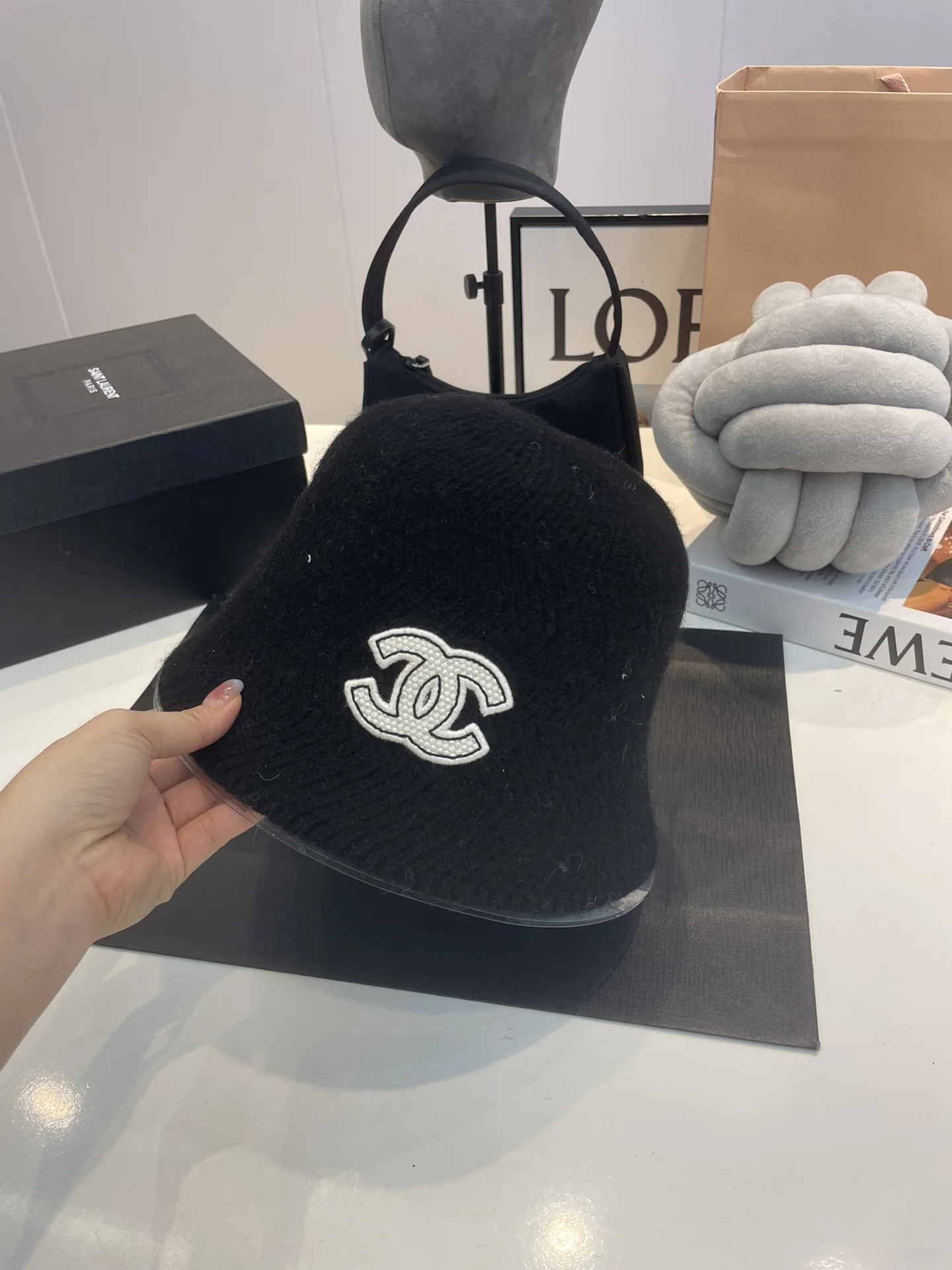 샤넬 울 버킷햇 모자 상세 이미지 2