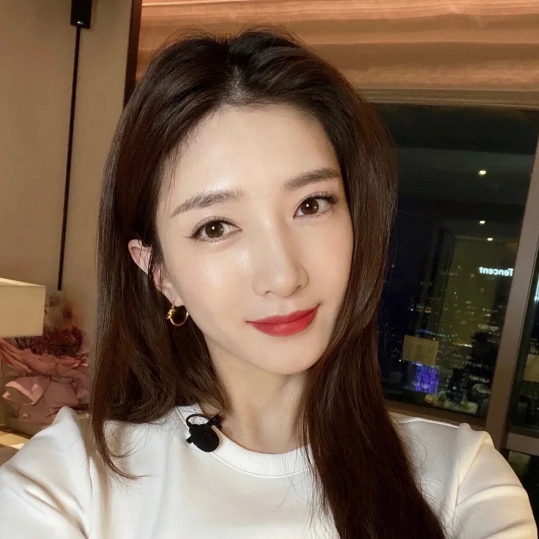 셀린느 미니멀 디자인 귀걸이 상세 이미지 2