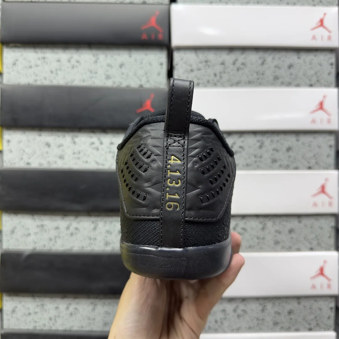 나이키 [S2] 코비 11 엘리트 로우 프로트로 IM4260-001 201806 Nike Kobe 11 Elite Low Protro Fade 상세 이미지 7