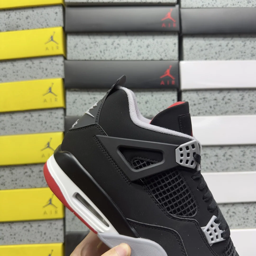나이키 [GX] 조던 4 레트로 OG IX8180-001 201885 Nike Jordan 4 Retro OG Bred 2026 상세 이미지 4