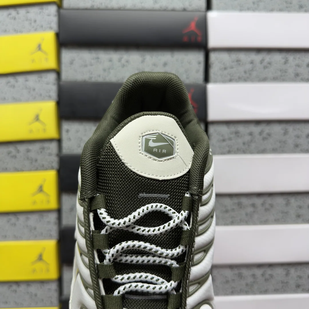 나이키 [BD] 에어 맥스 플러스 팬텀 FB9722-001 201871 Nike Air Max Plus Phantom Cargo Khaki 상세 이미지 6