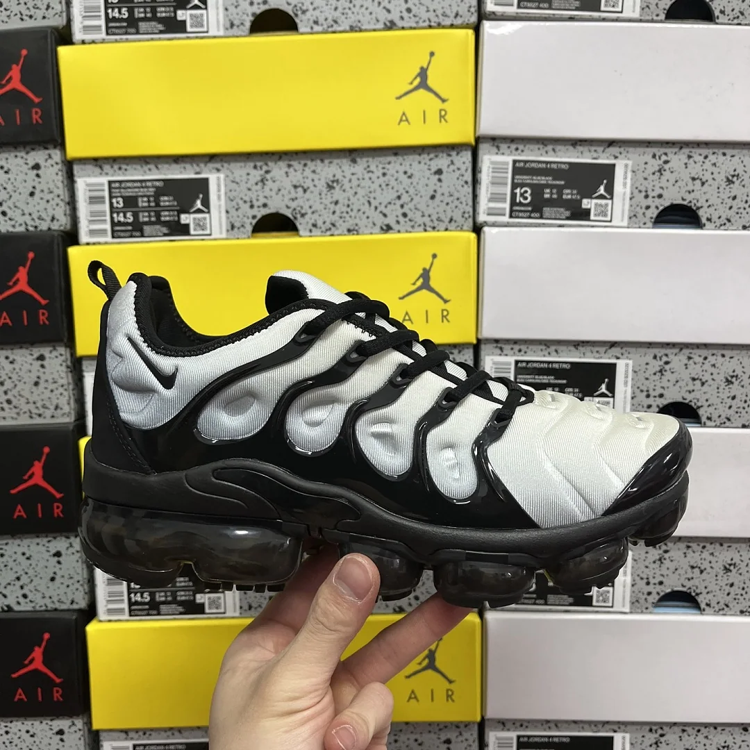 나이키 [OT] 에어 베이퍼맥스 플러스 화이트 블랙 AO4550-008 201588 Nike Air VaporMax Plus 상세 이미지 9