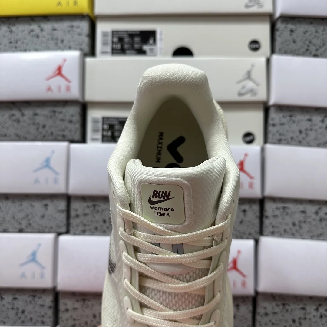 나이키 [5A] 보메로 프리미엄 아이보리 HQ2050-700 201634 Nike Vomero Premium 상세 이미지 8