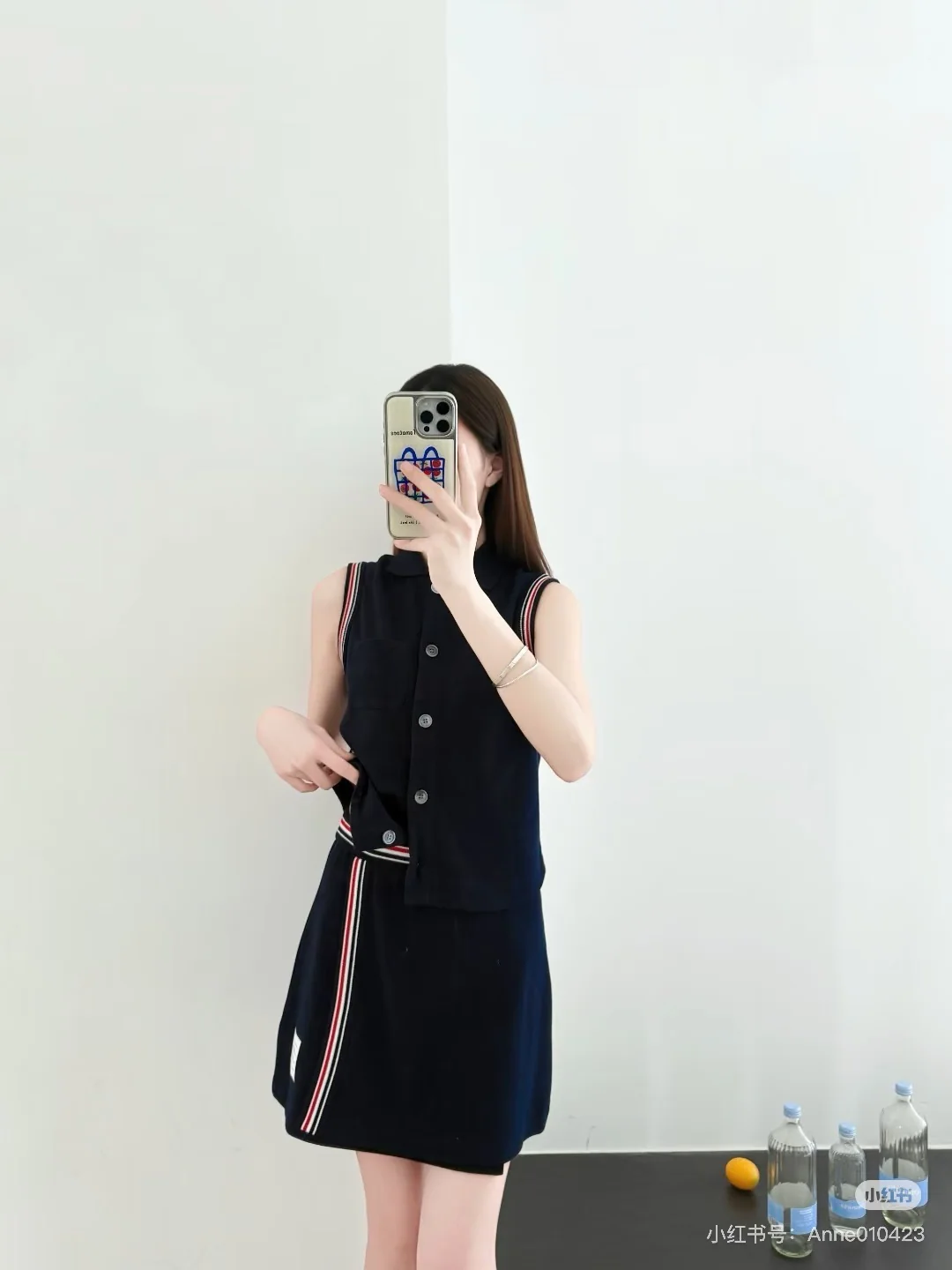 톰브라운 여성 슬림핏 노슬리브 폴로셔츠 상세 이미지 9