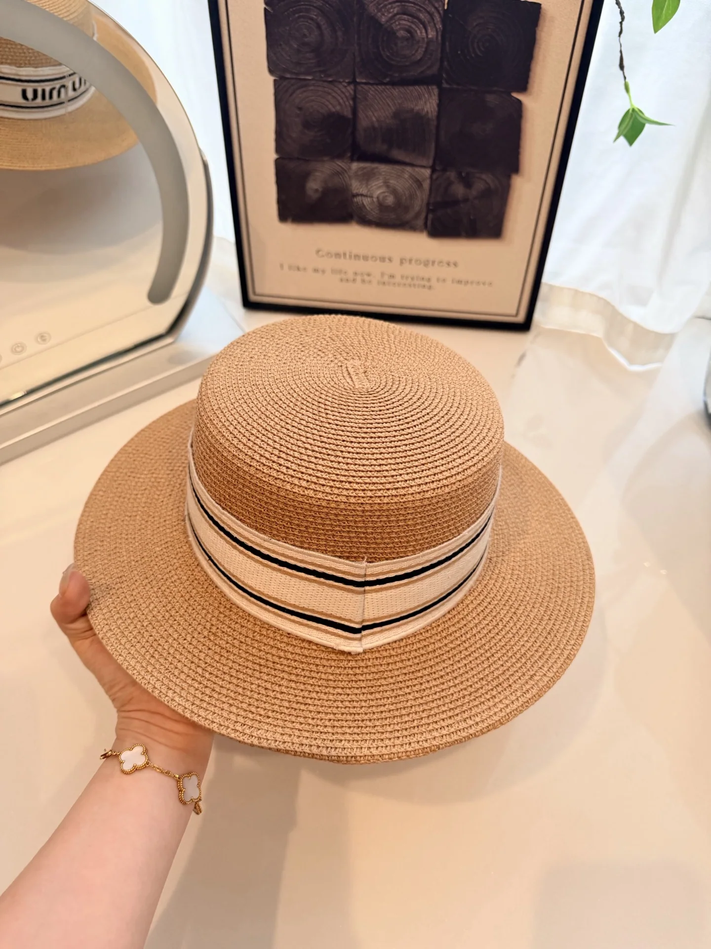 미우미우 모자 80760 Miu Miu Cap 상세 이미지 5