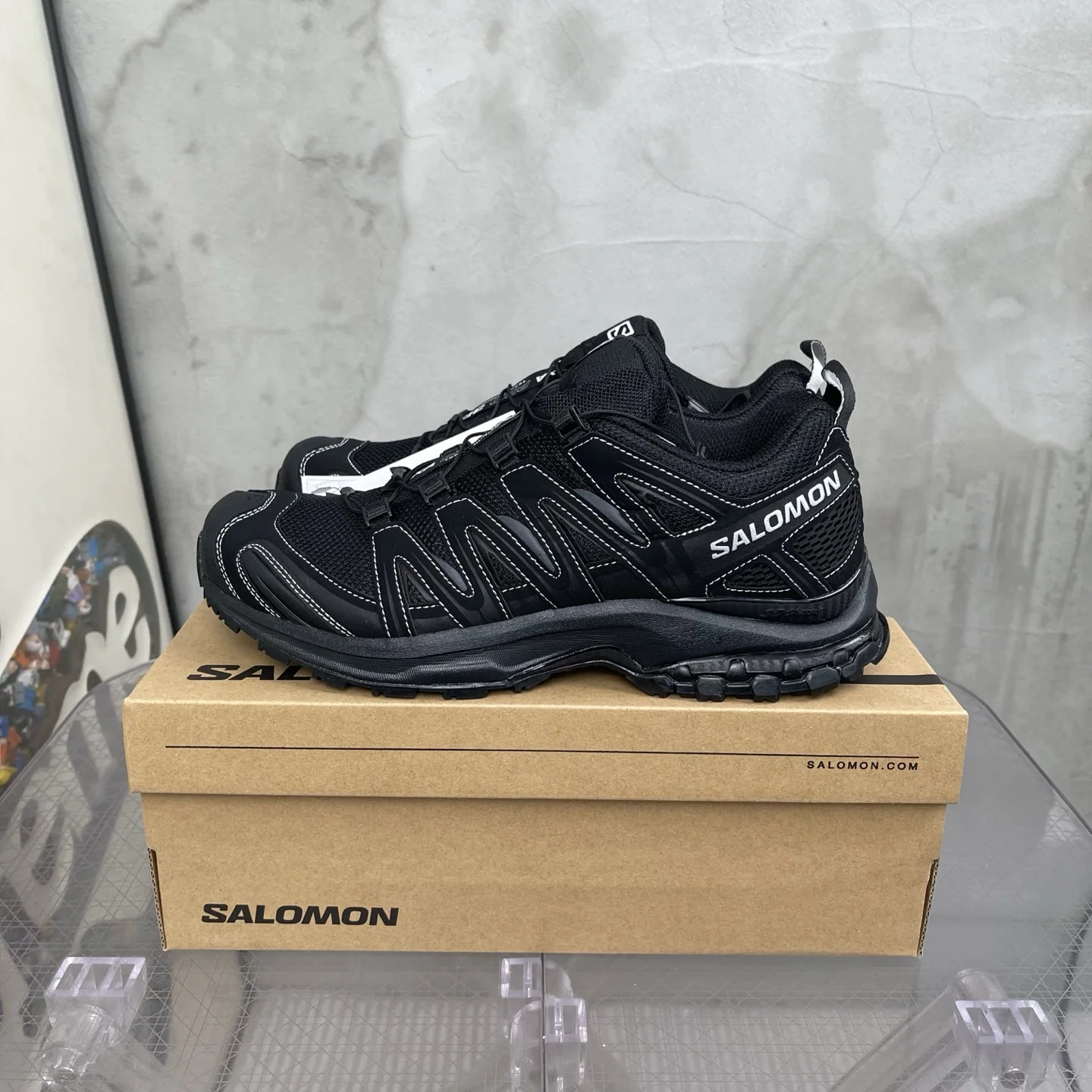 살로몬 3D 신발 상세 이미지 1